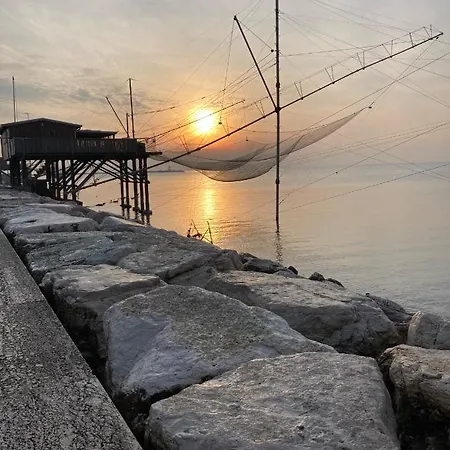 Laguna 4*