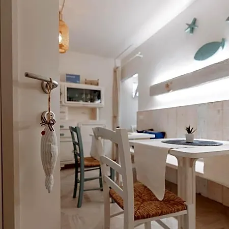 Laguna Oda ve Kahvaltı 4*